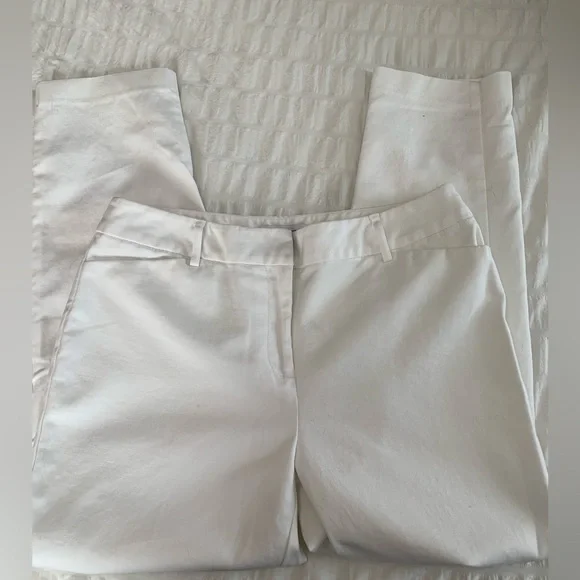 Liz Claiborne White Cropped Pants - Picture 15 of 16